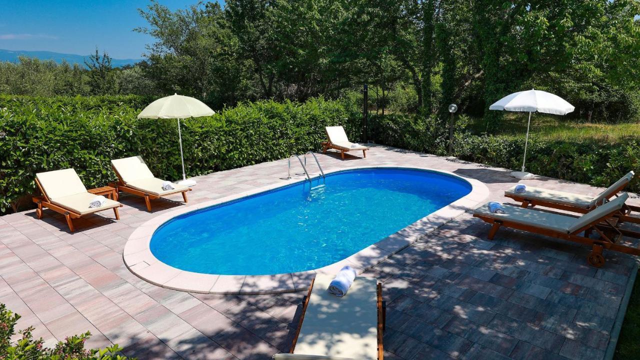 Apartments Sonja Шіло Екстер'єр фото