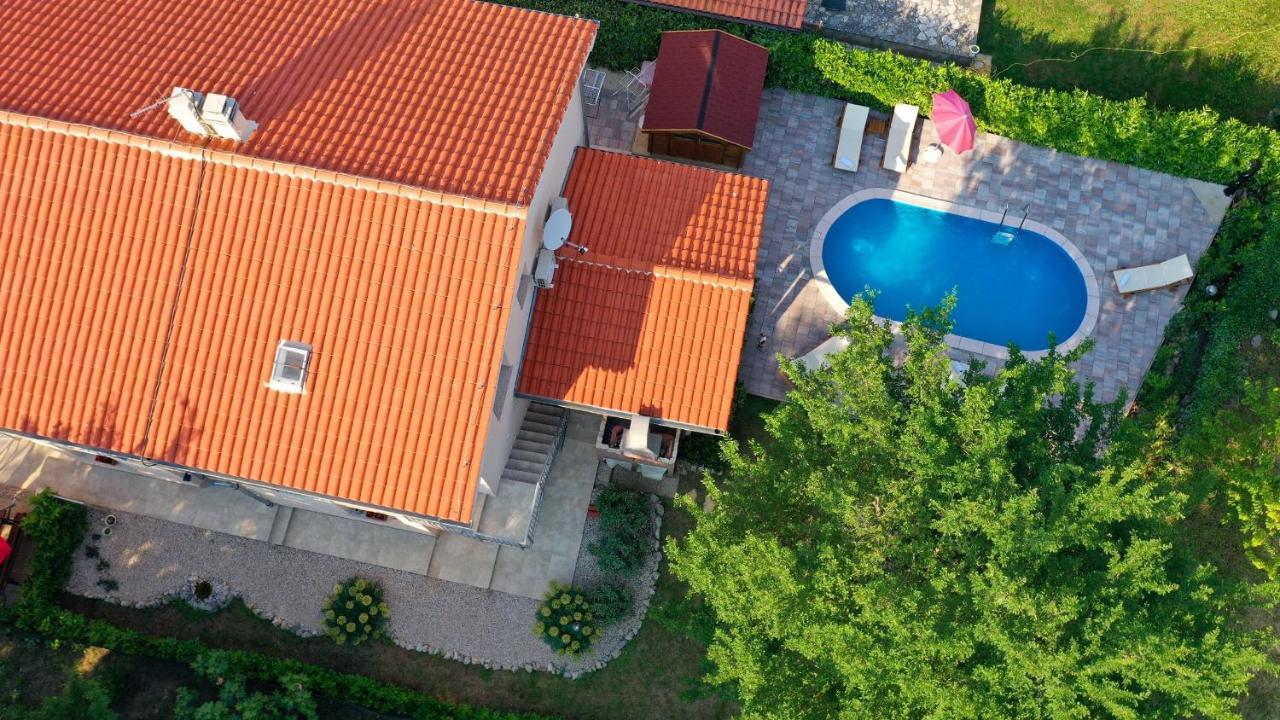 Apartments Sonja Шіло Екстер'єр фото