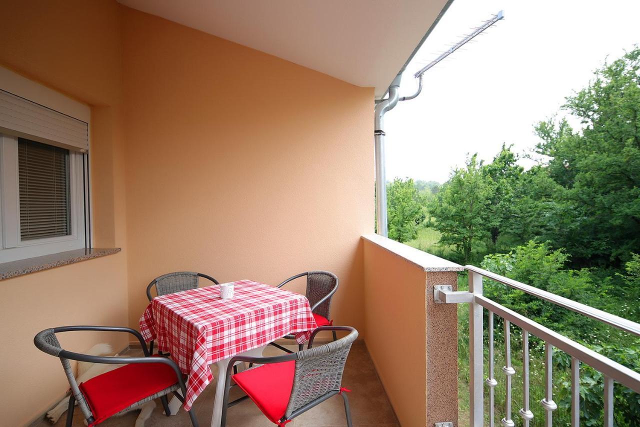 Apartments Sonja Шіло Екстер'єр фото
