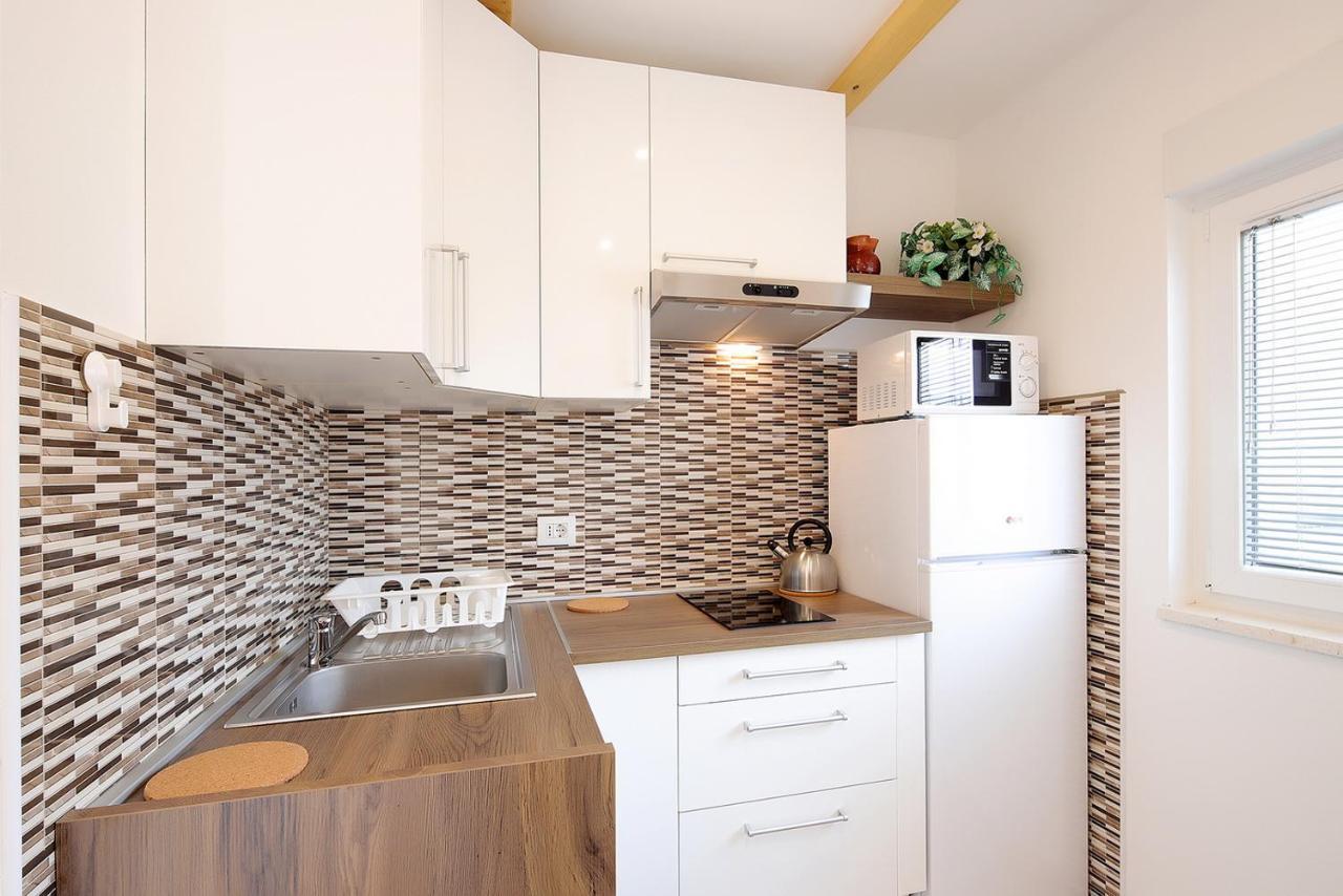 Apartments Sonja Шіло Екстер'єр фото
